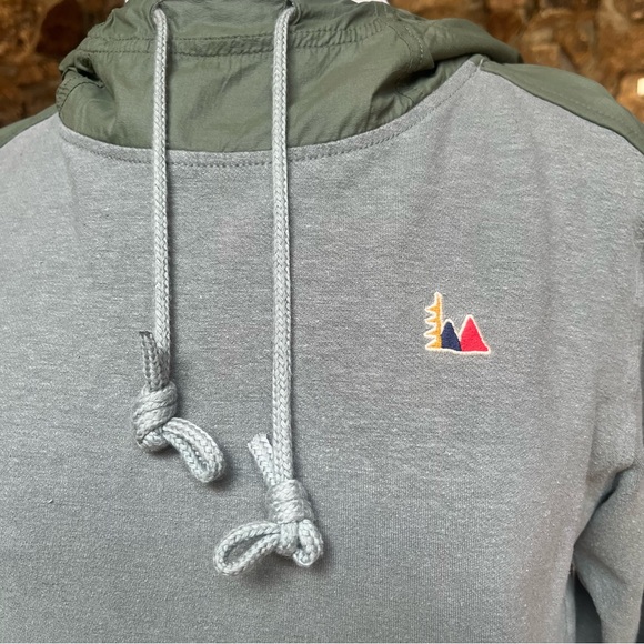 REI Olive Green Drawstring Hoodie - Picture 3 of 9